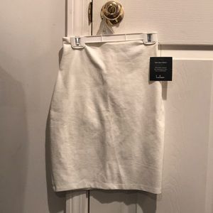 White bodycon pencil skirt